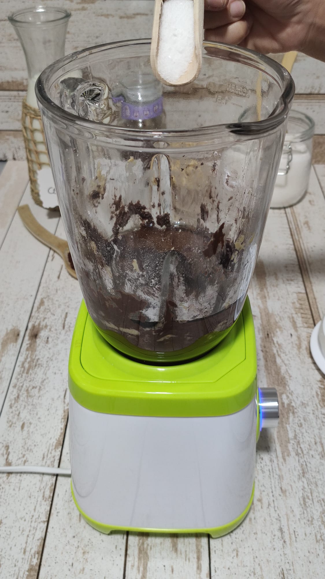bizcocho cubierto de chocolate