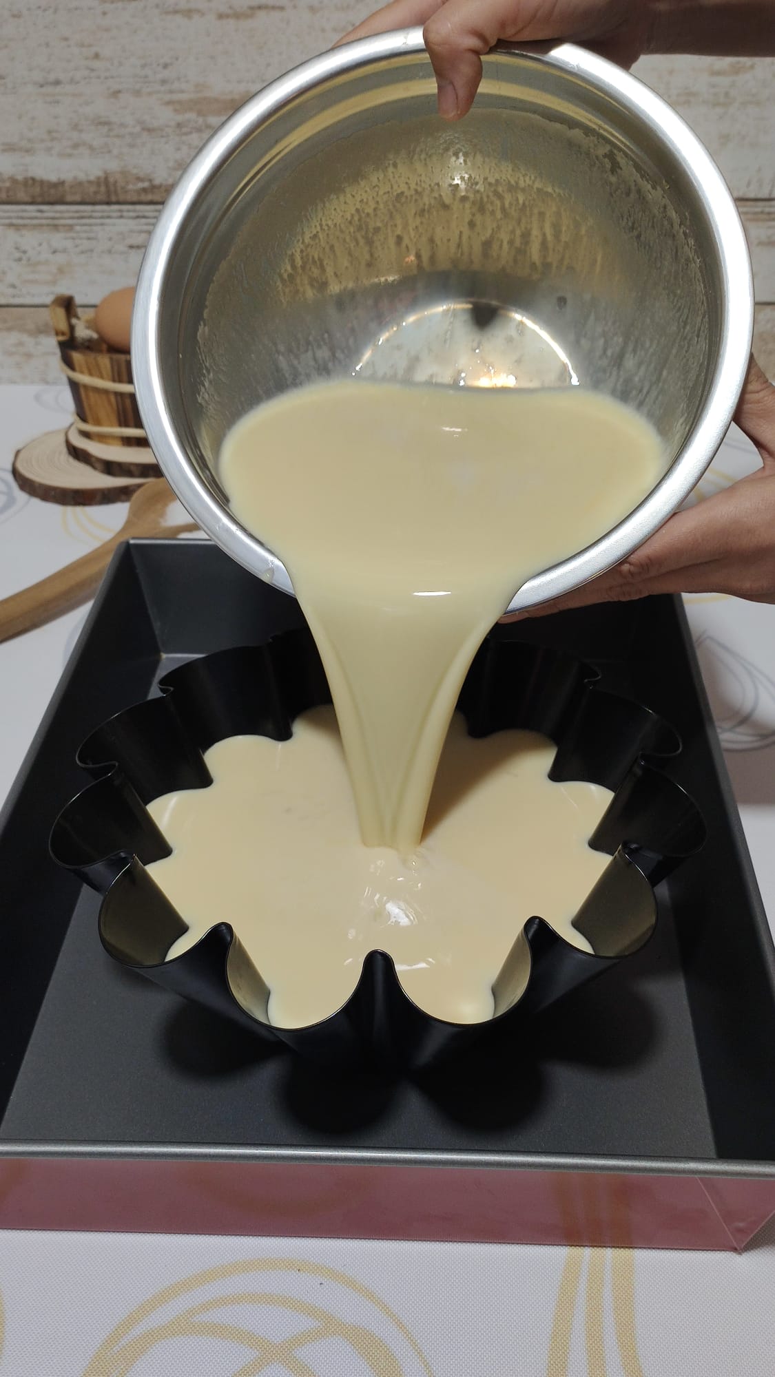 bizcocho cubierto de chocolate