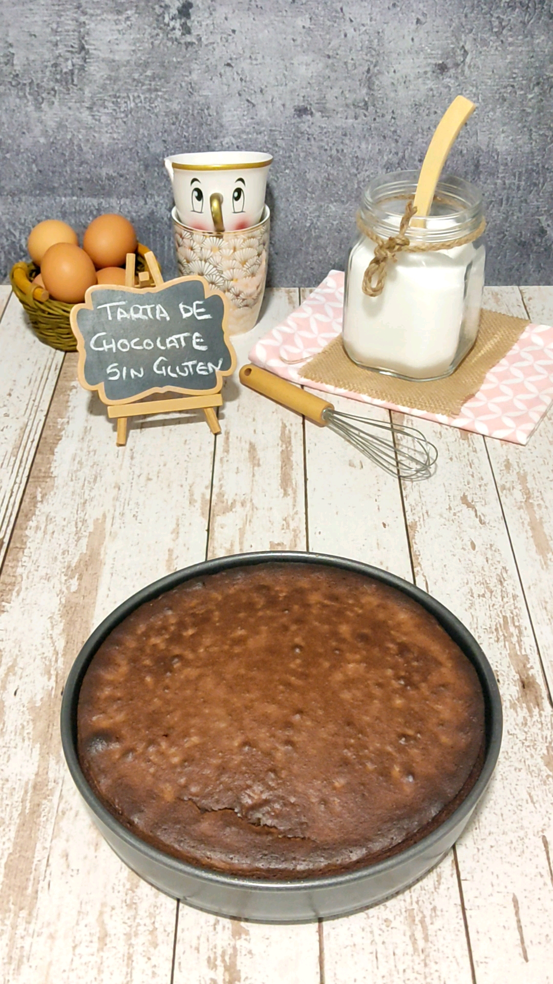 bizcocho cubierto de chocolate