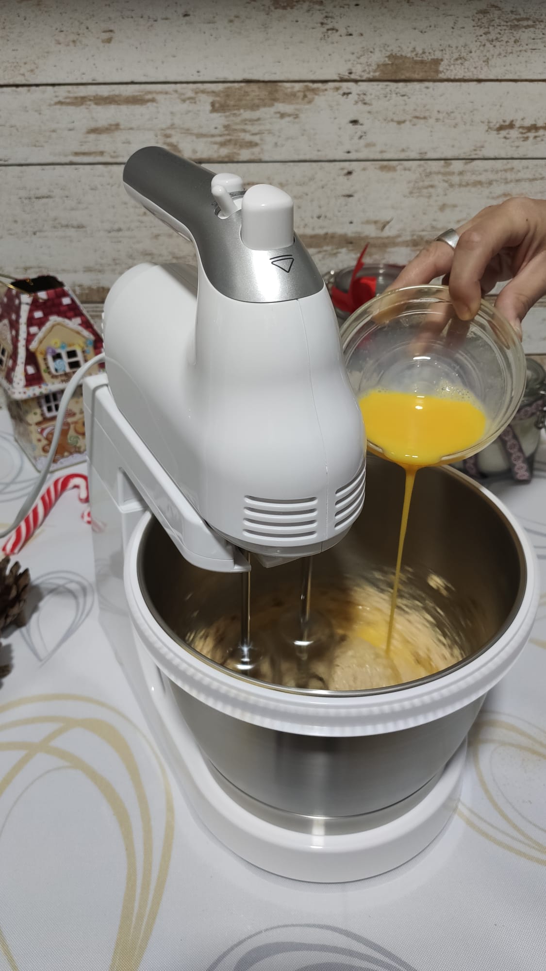 Añadimos el huevo Añadimos el huevo