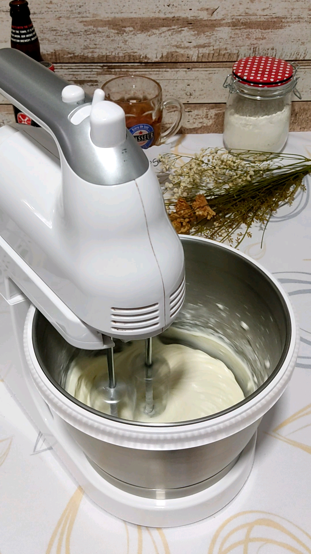 Mezclamos hasta obtener una masa homogénea