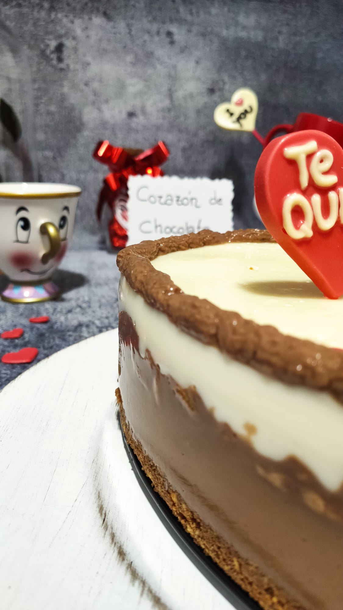 Deliciosa tarta corazón de chocolate
