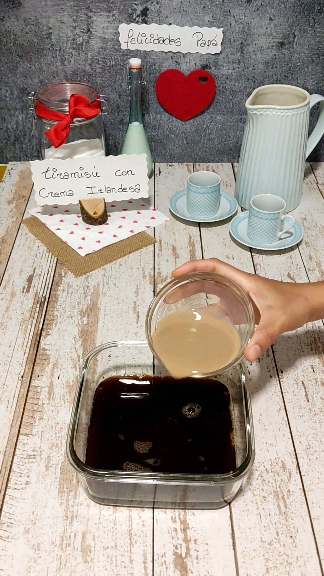Mezclamos el café con la crema irlandesa