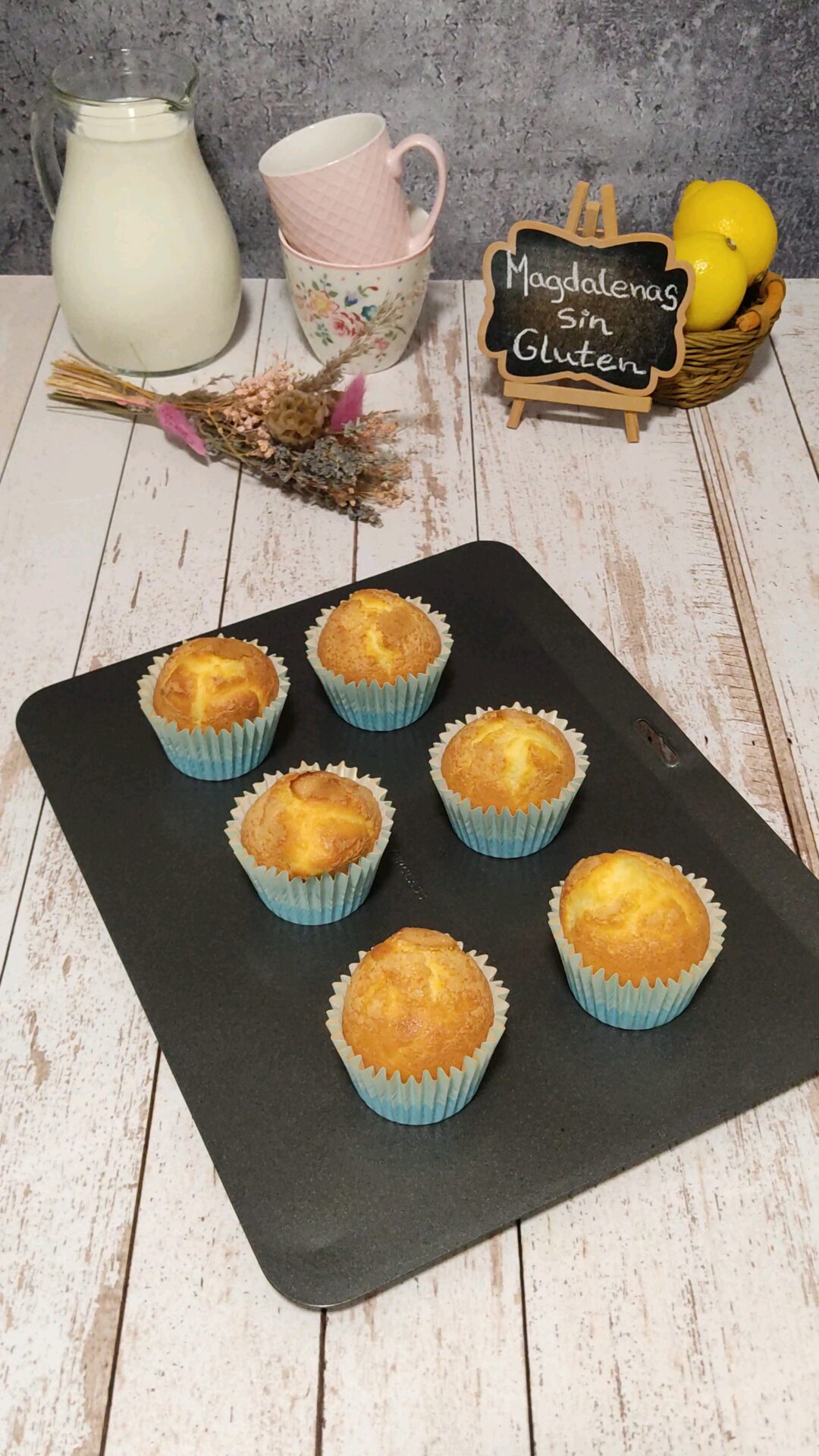 Nuestras magdalenas sin gluten recién salidas del horno