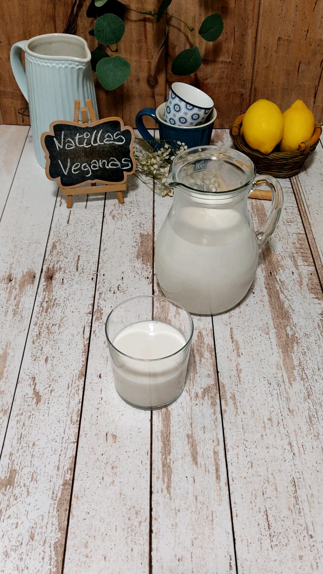 Separamos un vaso de leche Separamos un vaso de leche