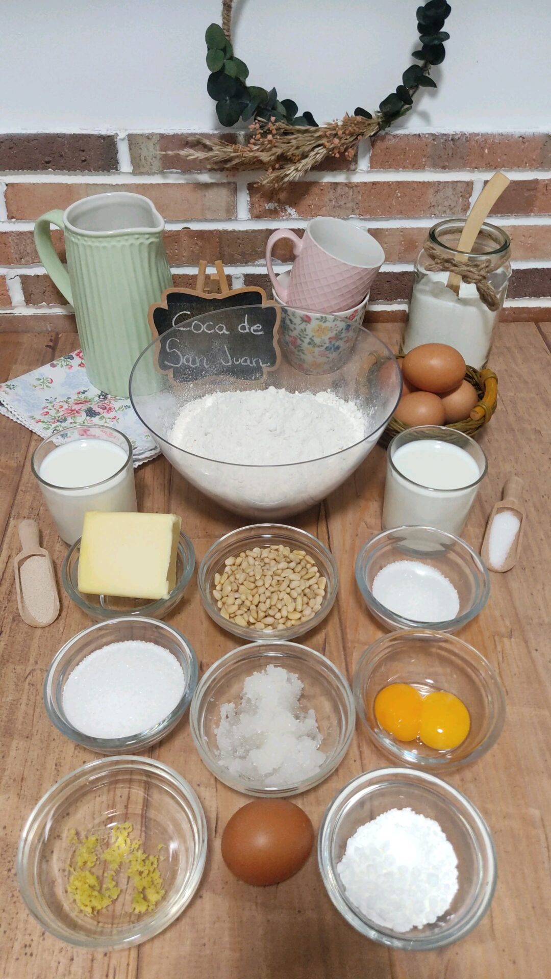Ingredientes de nuestra coca de San Juan