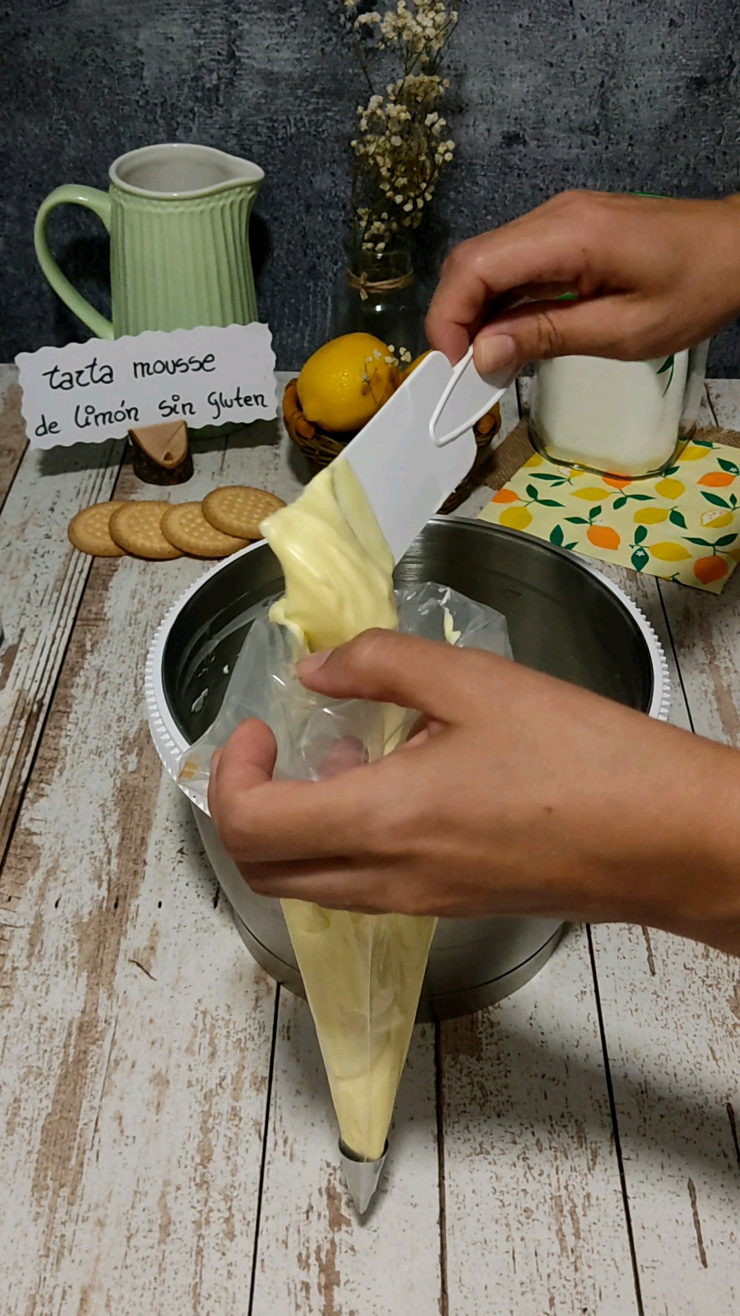 Llevamos la crema a la manga pastelera