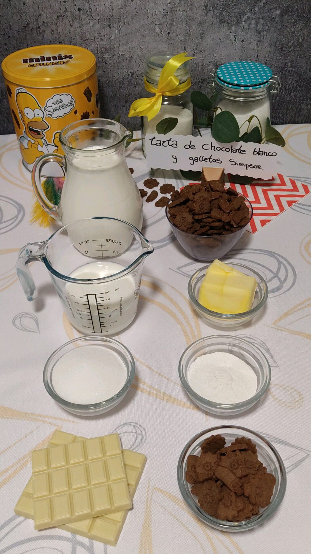 Ingredientes de nuestra tarta Simpson de chocolate blanco