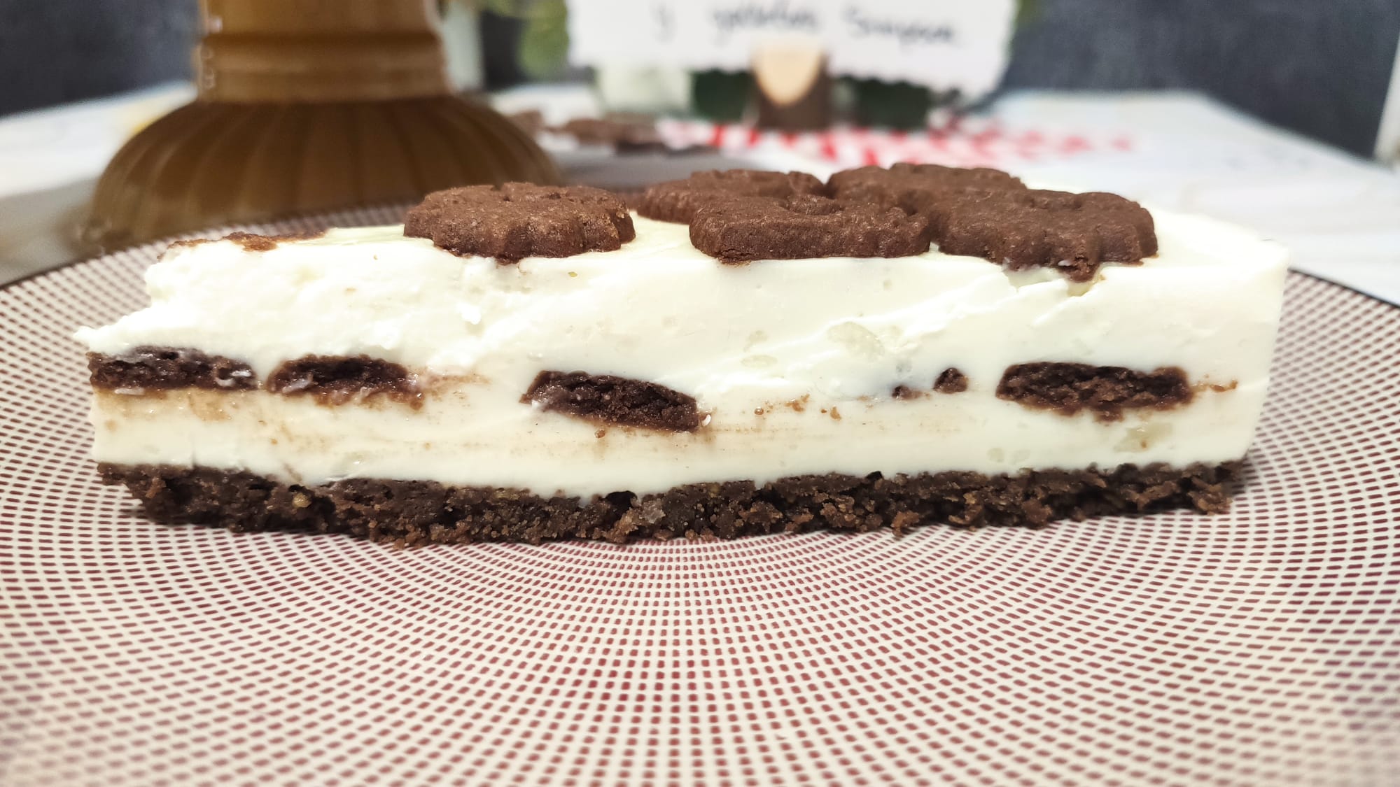 Una porción de nuestra tarta Simpson de chocolate blanco. ¡A por ella!