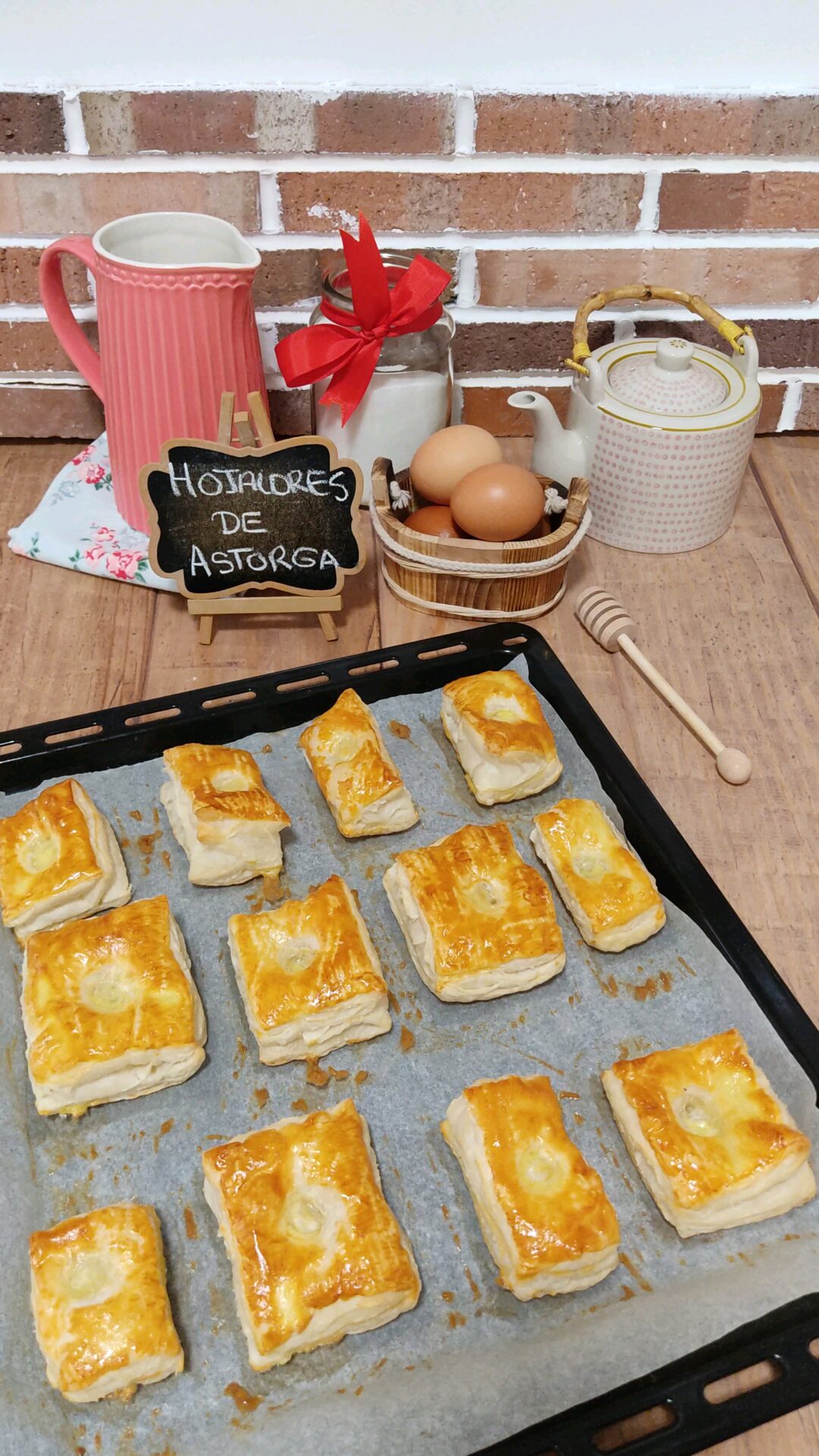 Nuestros hojaldres recién salidos del horno Nuestros hojaldres recién salidos del horno
