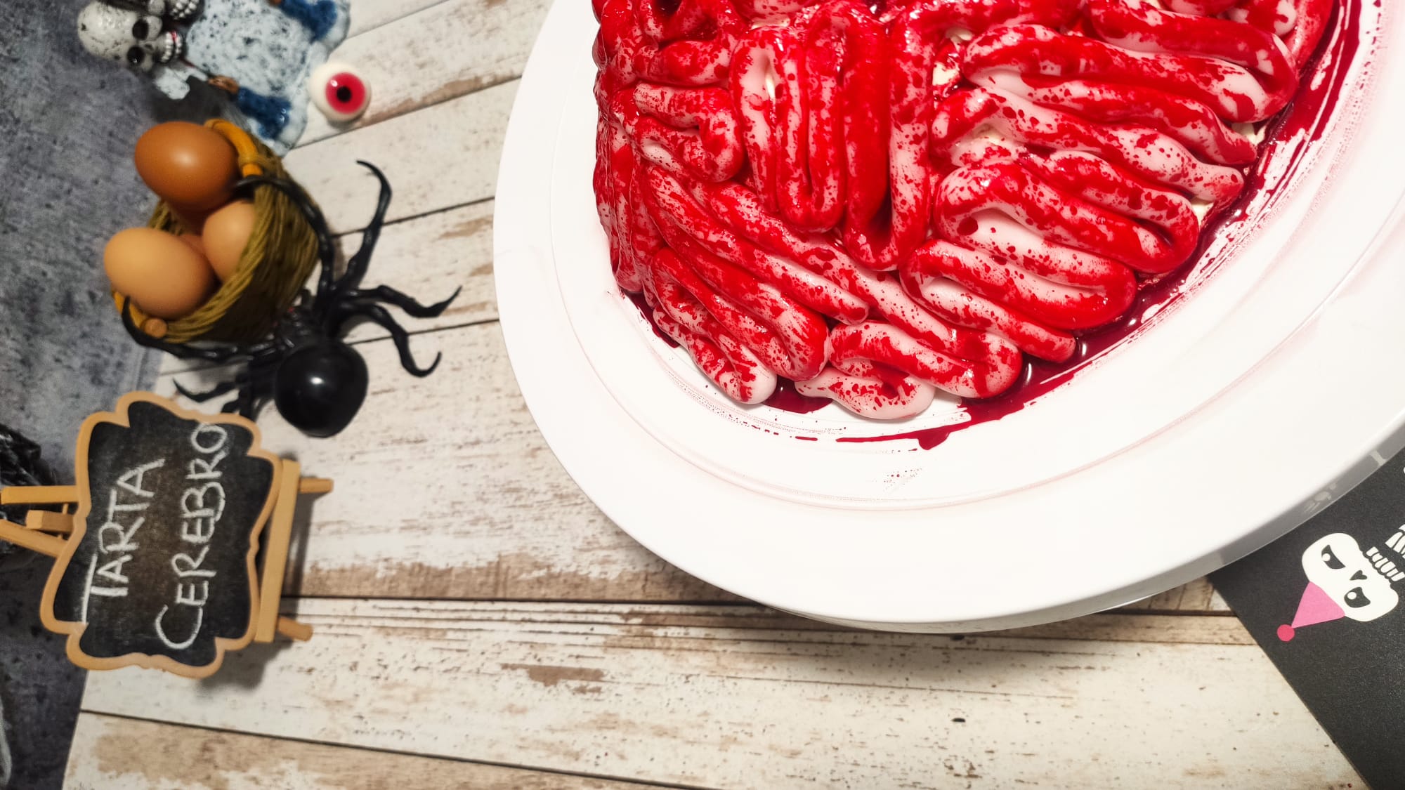 ¿Te atreves con nuestra espeluznante tarta cerebro?