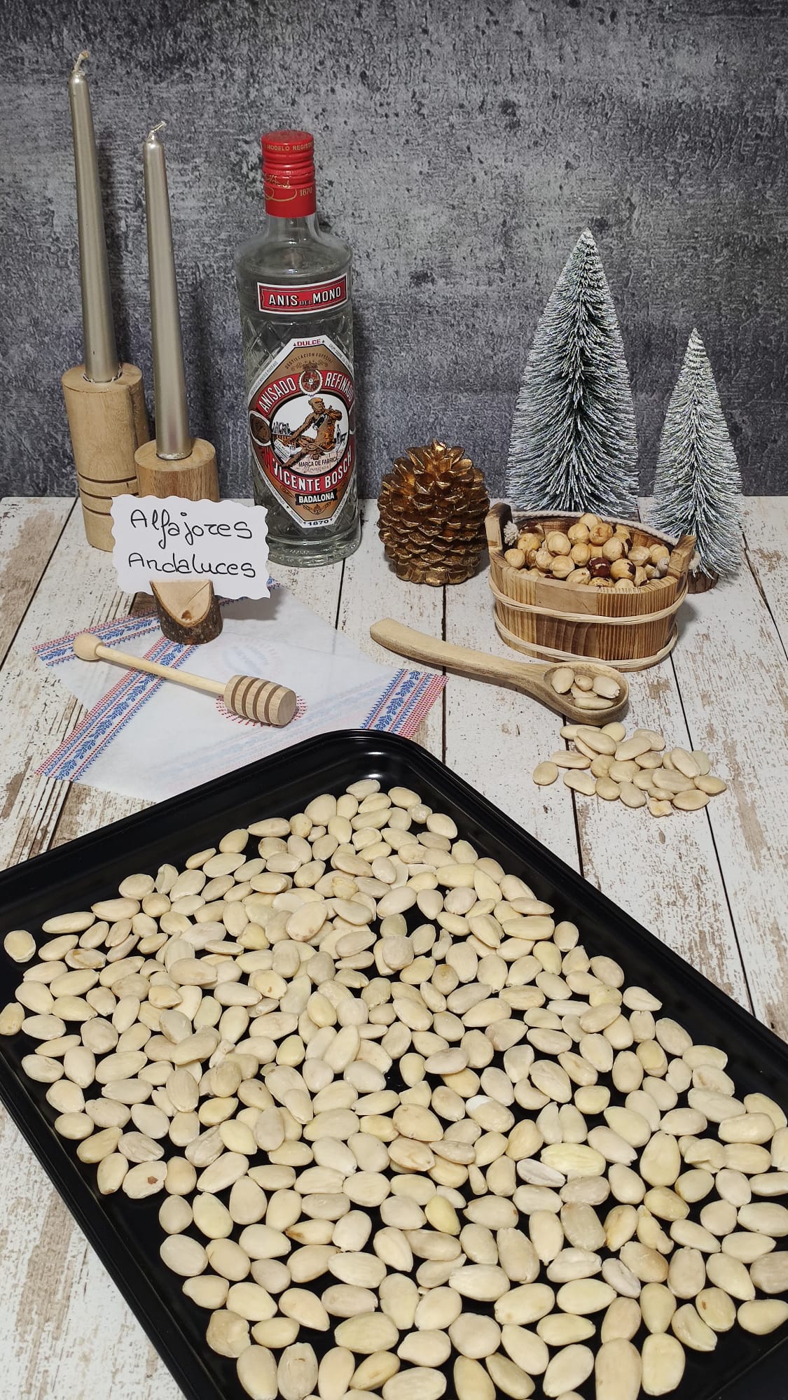 Almendra cruda preparada para hornear