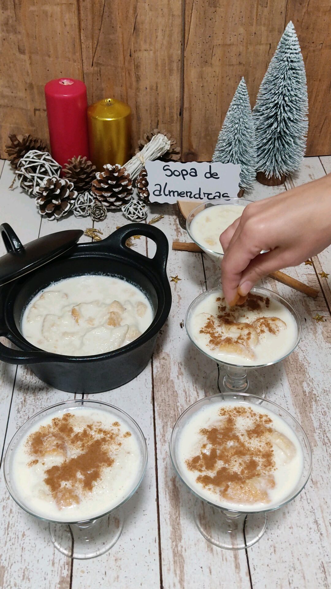 Espolvoreamos con canela por encima