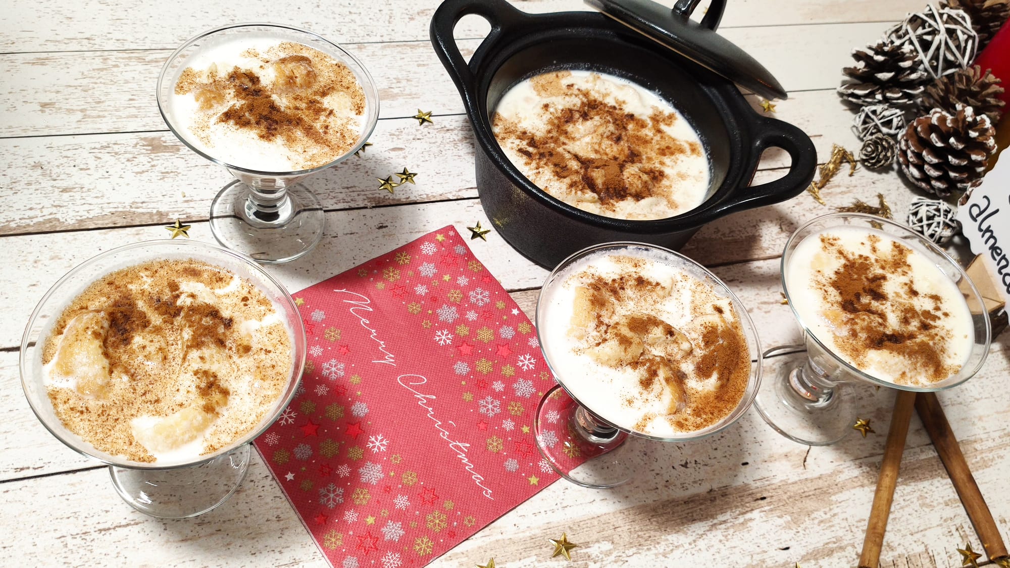 Nuestra sopa de almendras, perfecta para tus celebraciones navideñas