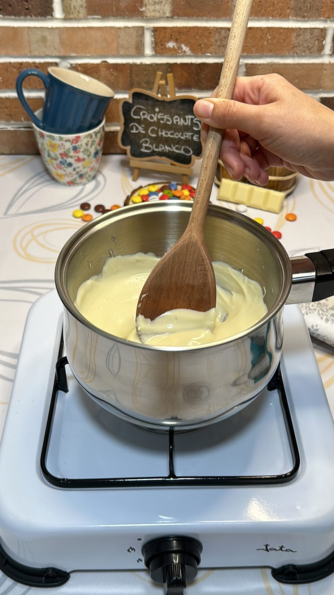 Ya tenemos nuestra cobertura de chocolate blanco