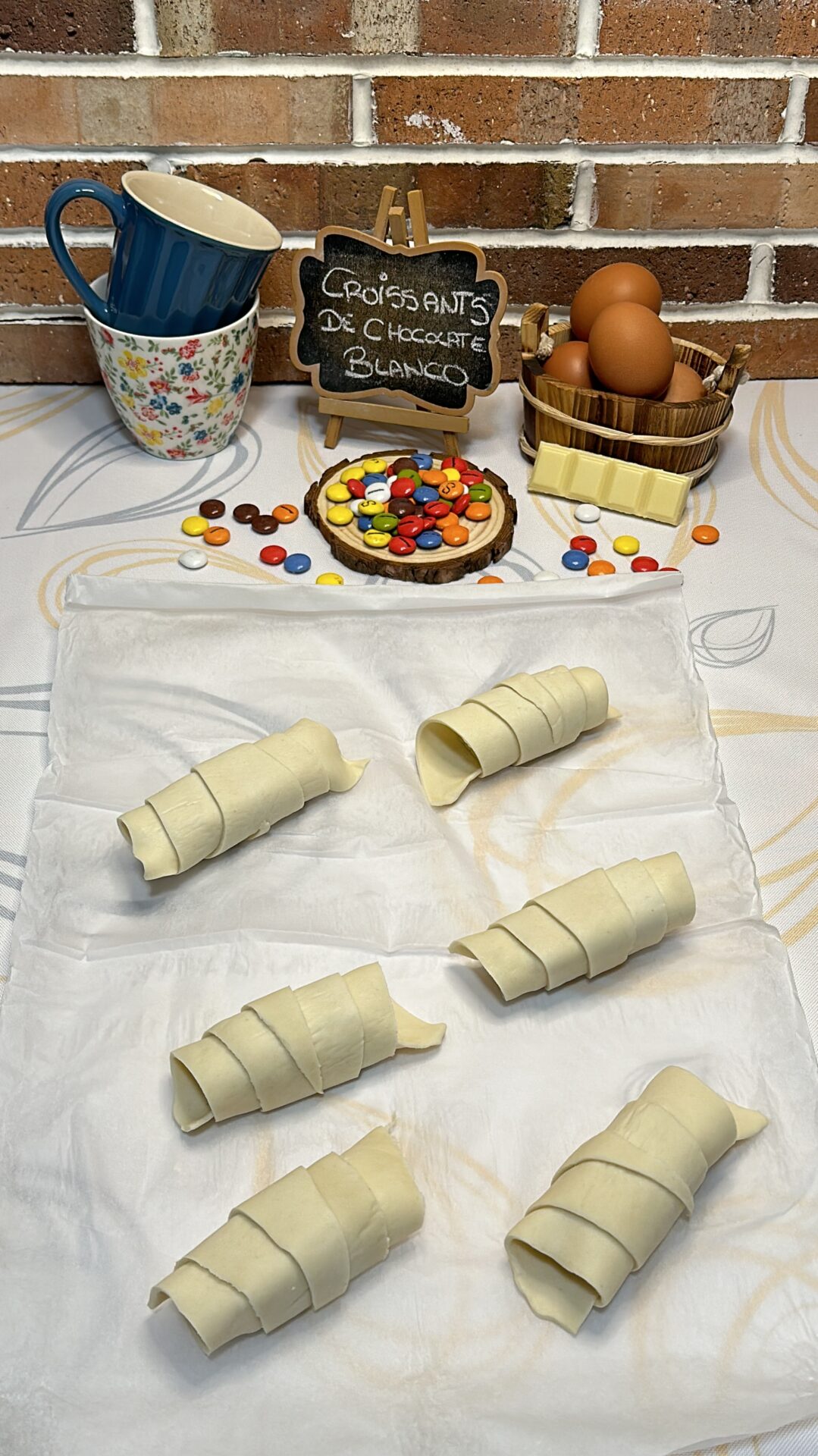 Nuestros croissants de chocolate blanco enrollados