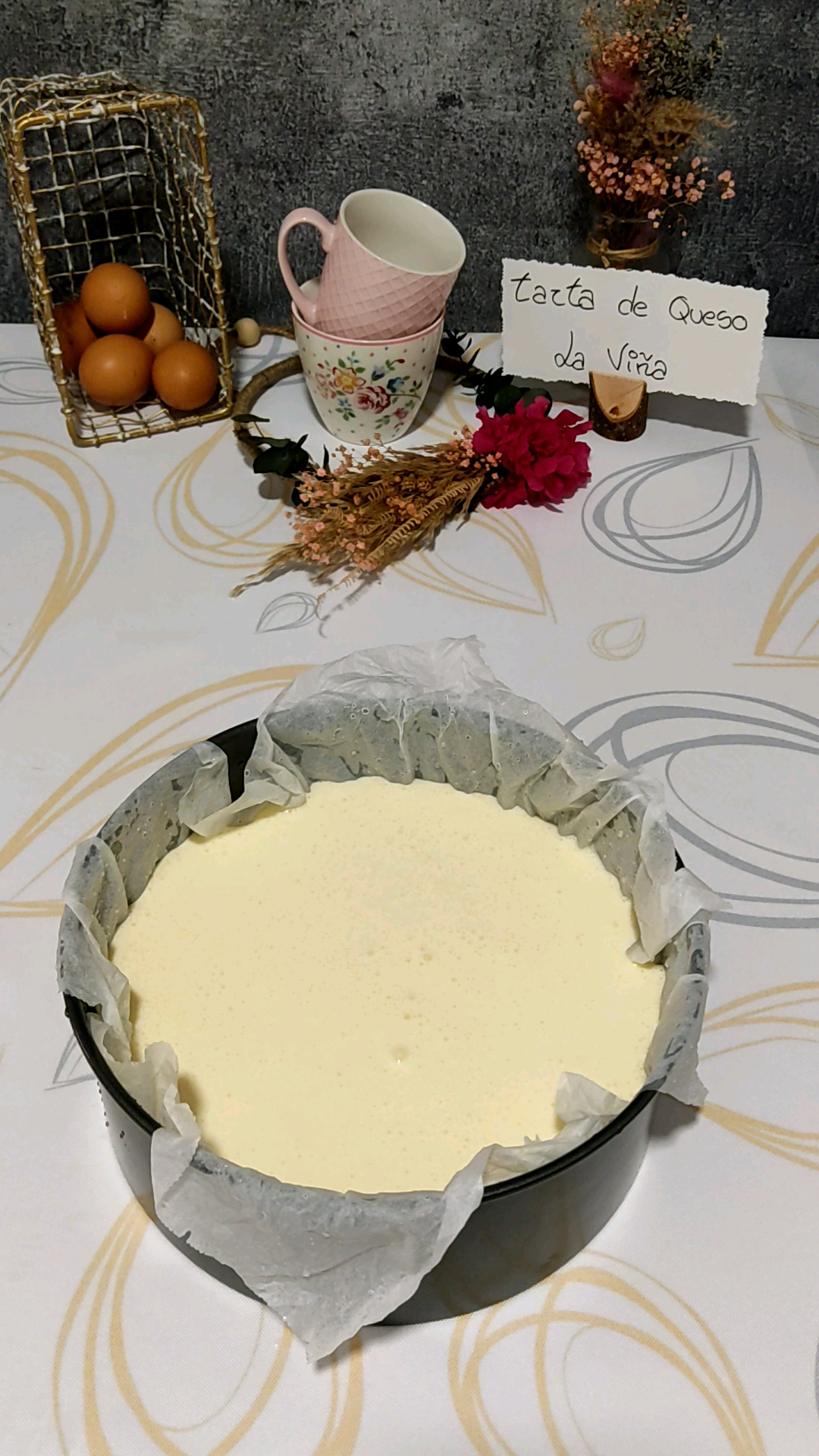 Nuestra tarta de queso La Viña preparada para ir al horno