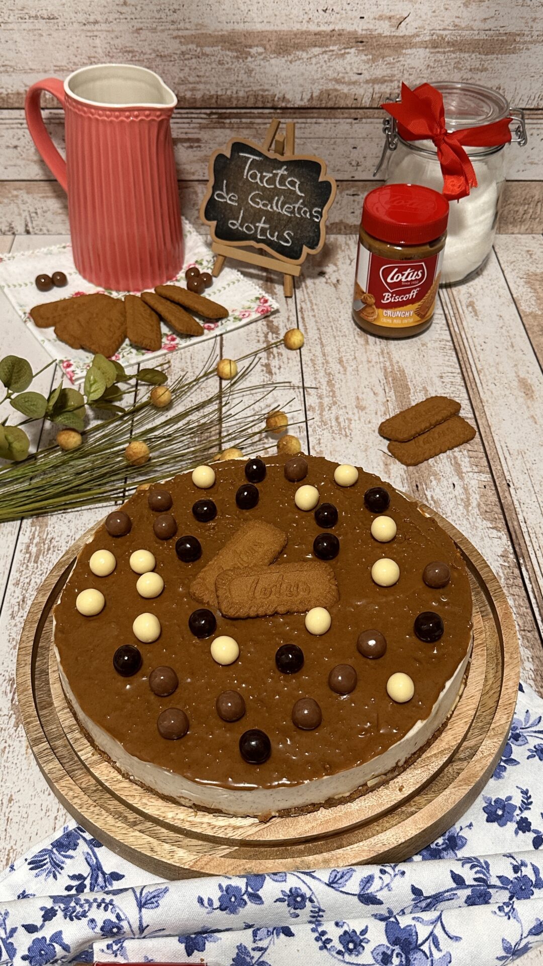 Y ya tenemos finalizada nuestra deliciosa tarta Lotus