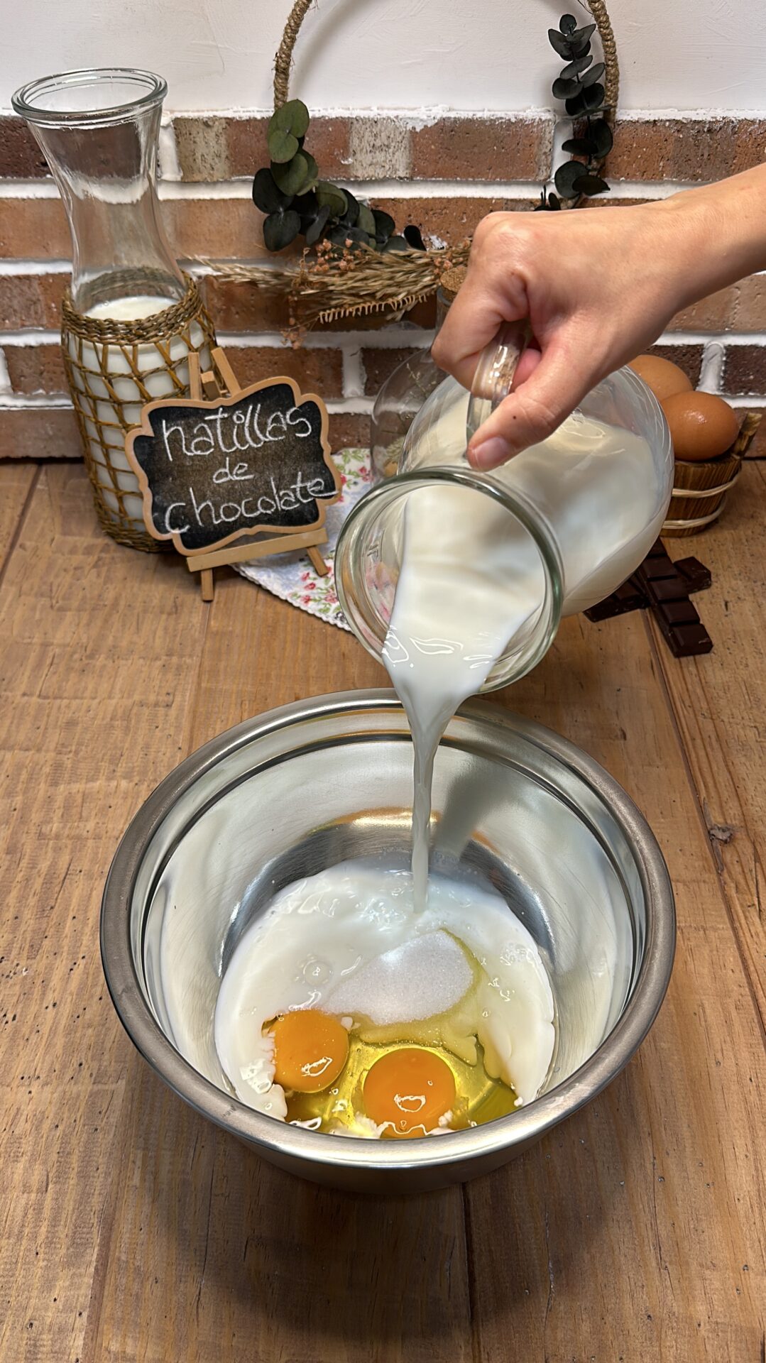 Añadimos la mitad de la leche