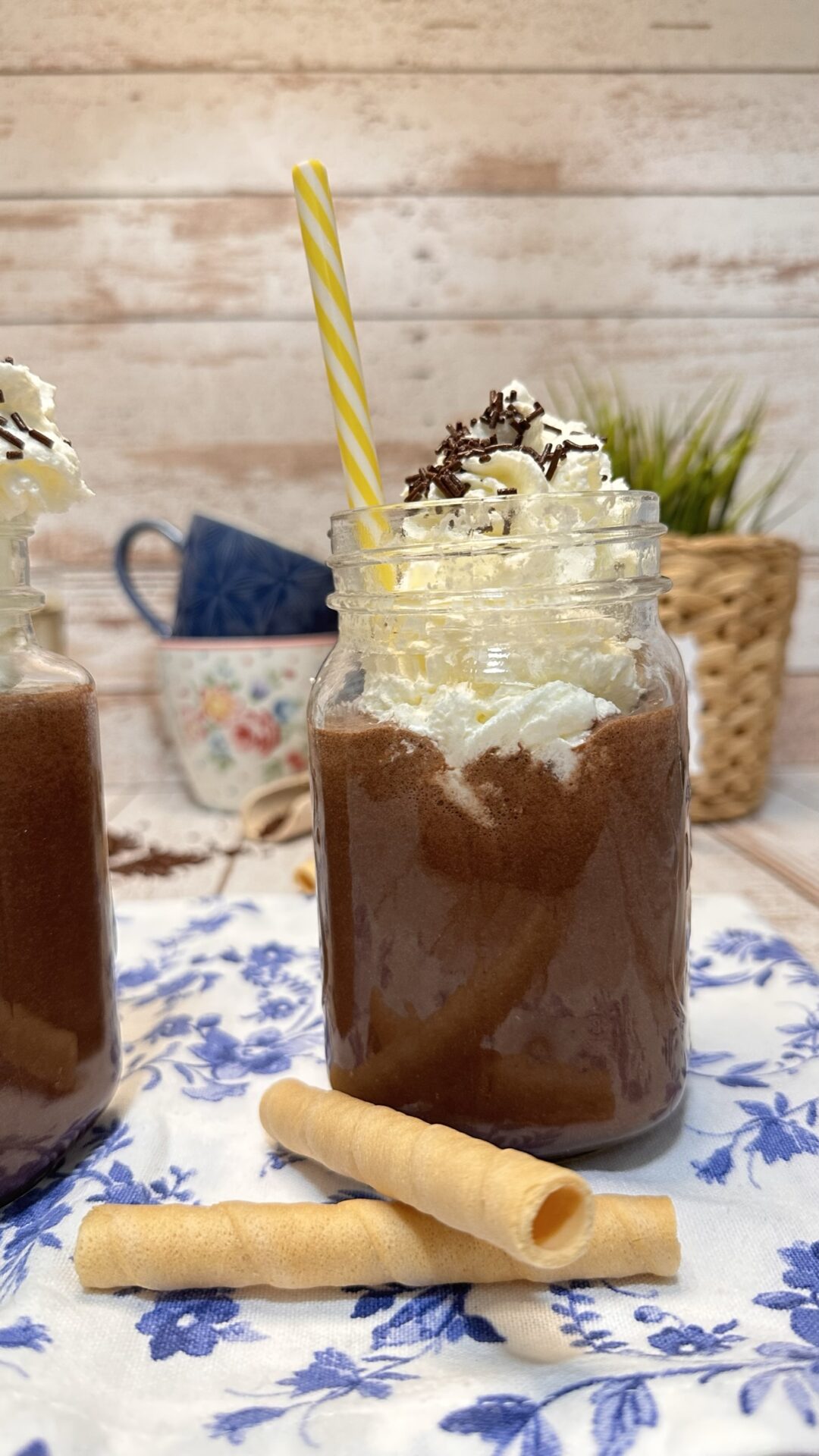 Imagen 13 Atrévete con nuestro delicioso batido de helado de chocolate
