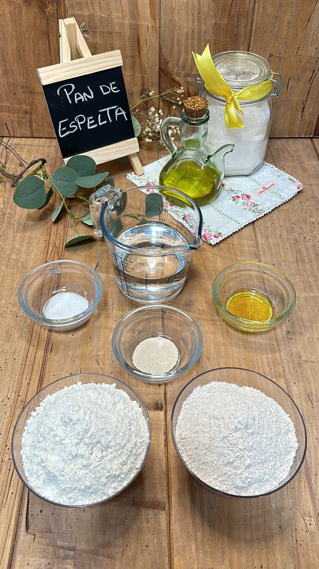 Ingredientes de nuestro pan de espelta