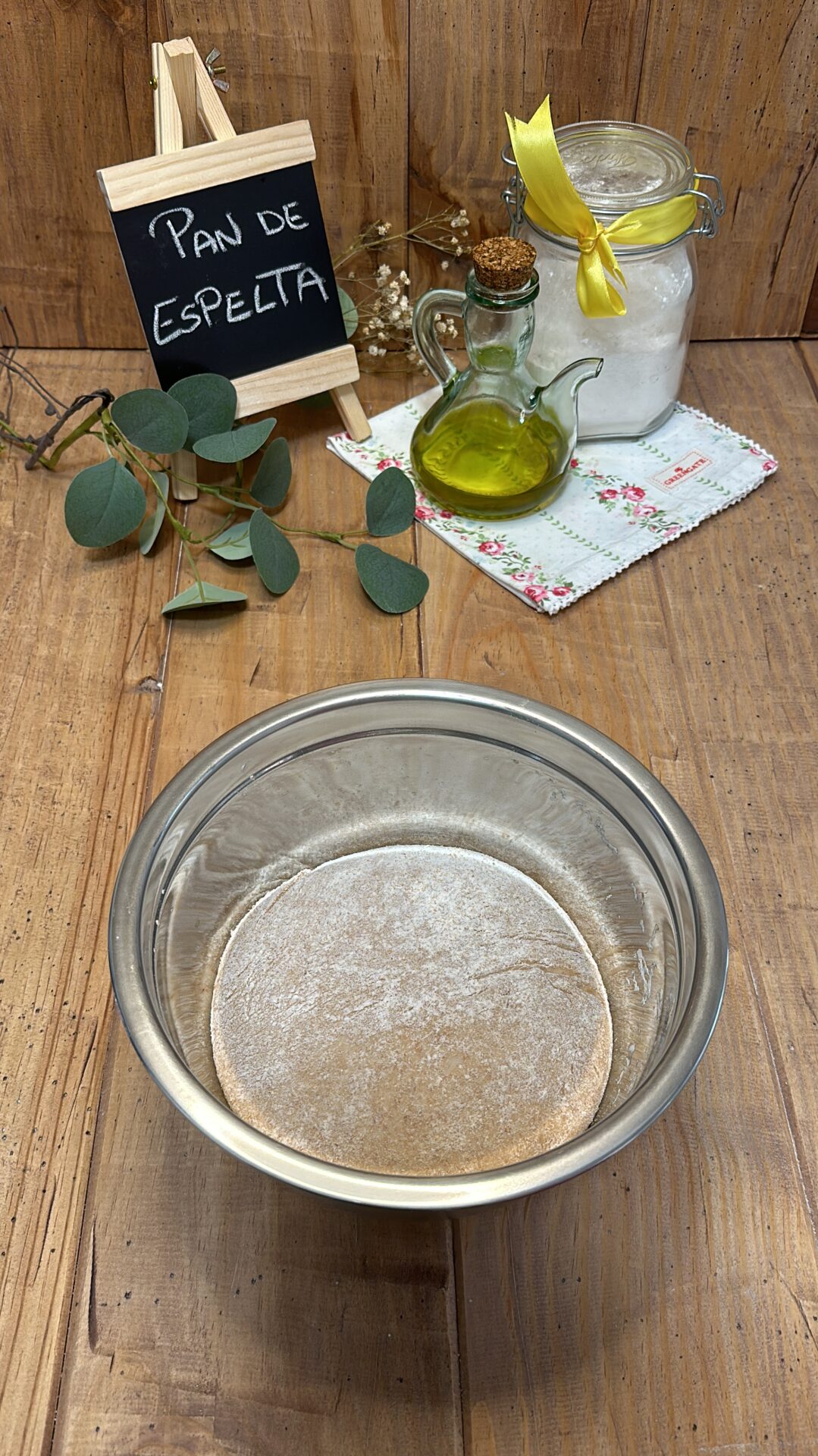 La masa de nuestro pan de espelta tras el segundo levado