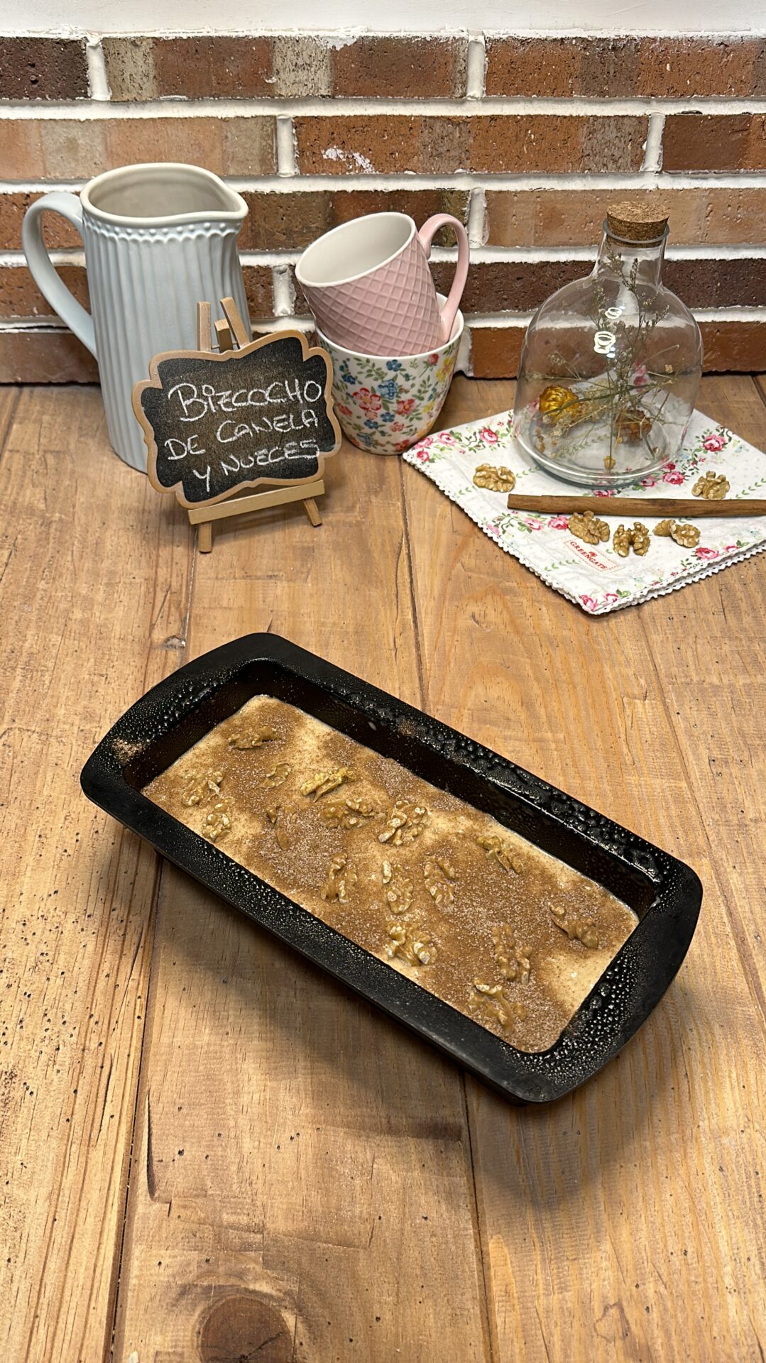 Imagen 16 Nuestro bizcocho de canela y nueces preparado para llevar al horno