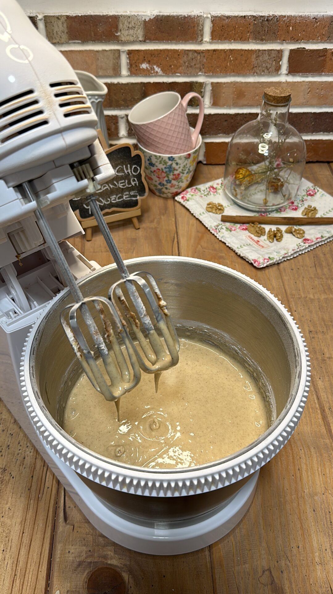 Imagen 9 Esta es la masa de nuestro bizcocho de canela y nueces
