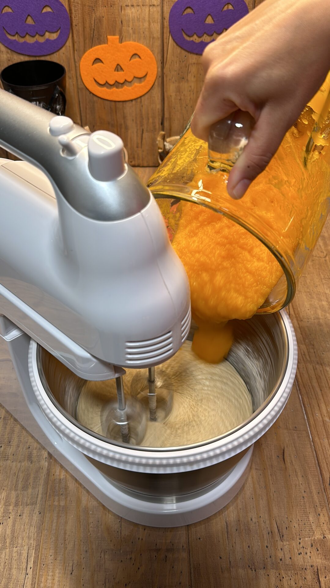 Añadimos la calabaza e integramos