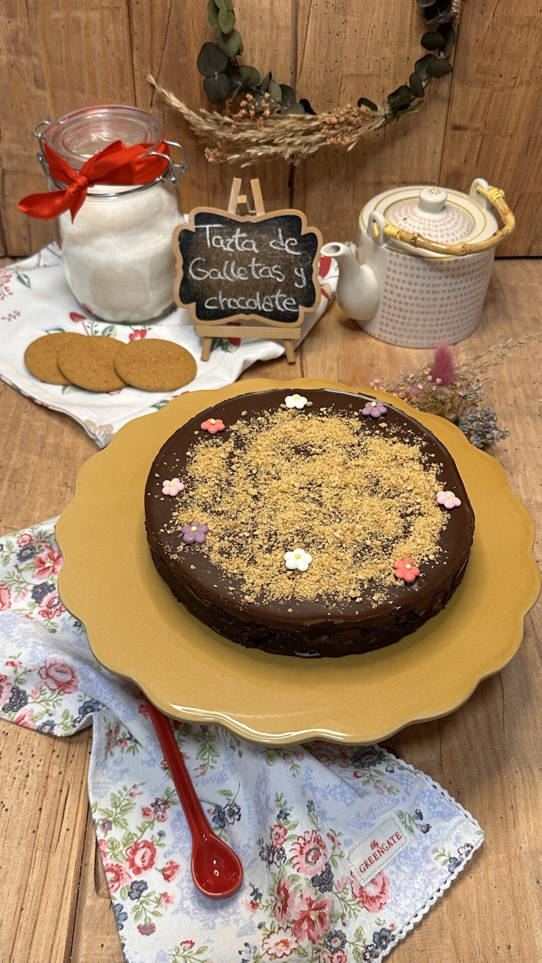Deliciosa tarta de galletas y chocolate