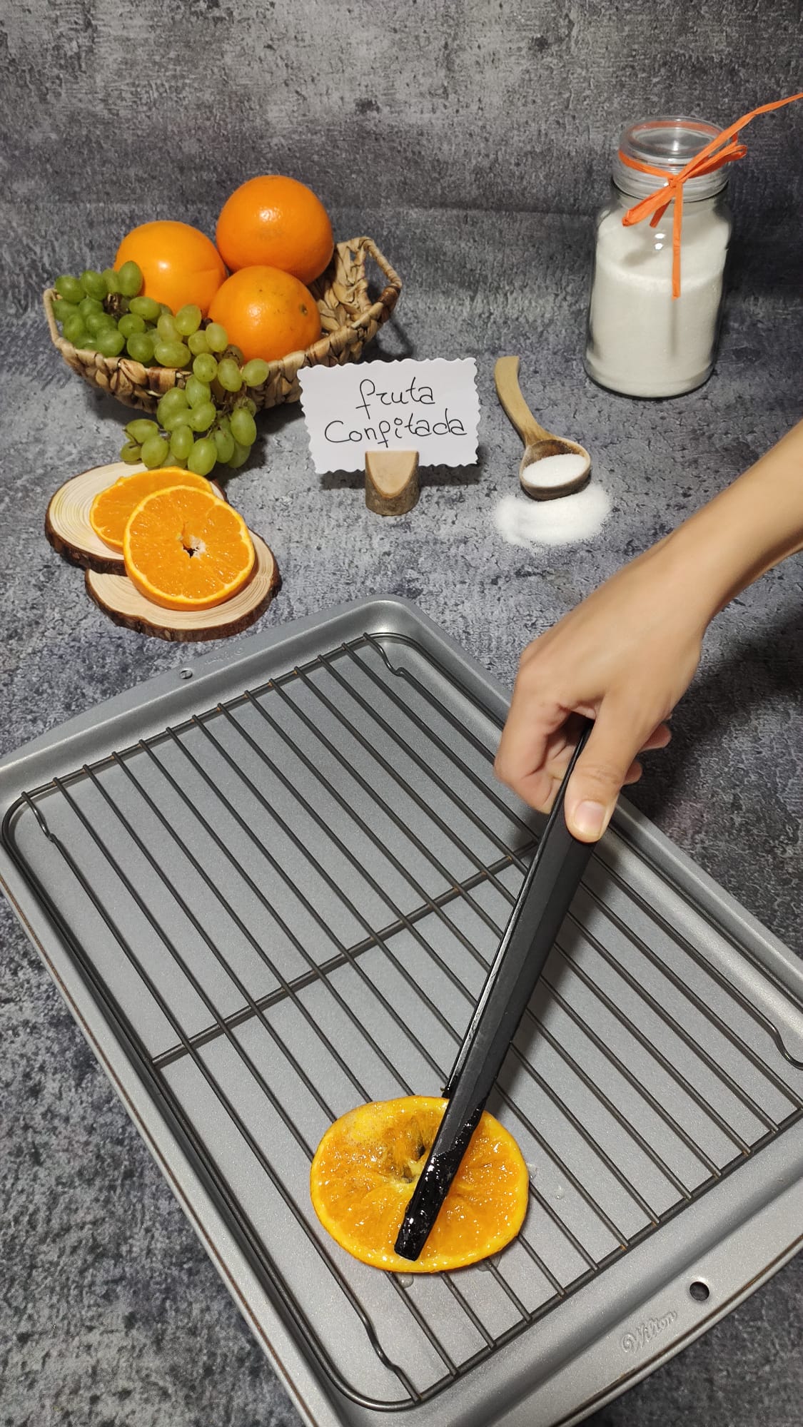 Extraemos las rodajas de naranja