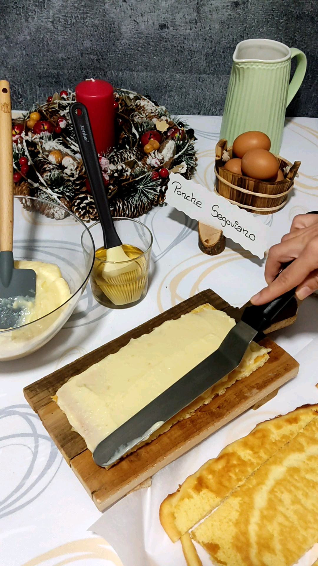 Ponche Segoviano_13 Cubrimos con crema pastelera