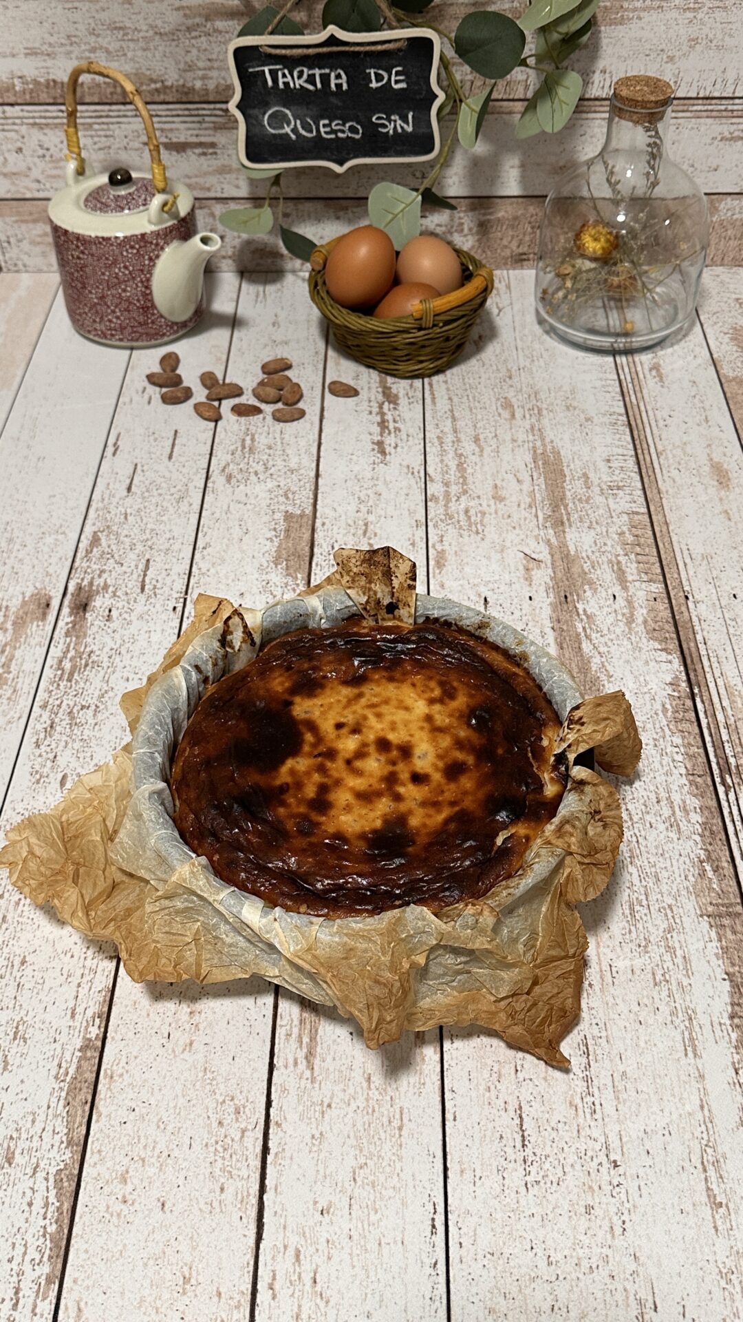 Nuestra tarta de queso sin recién salida del horno