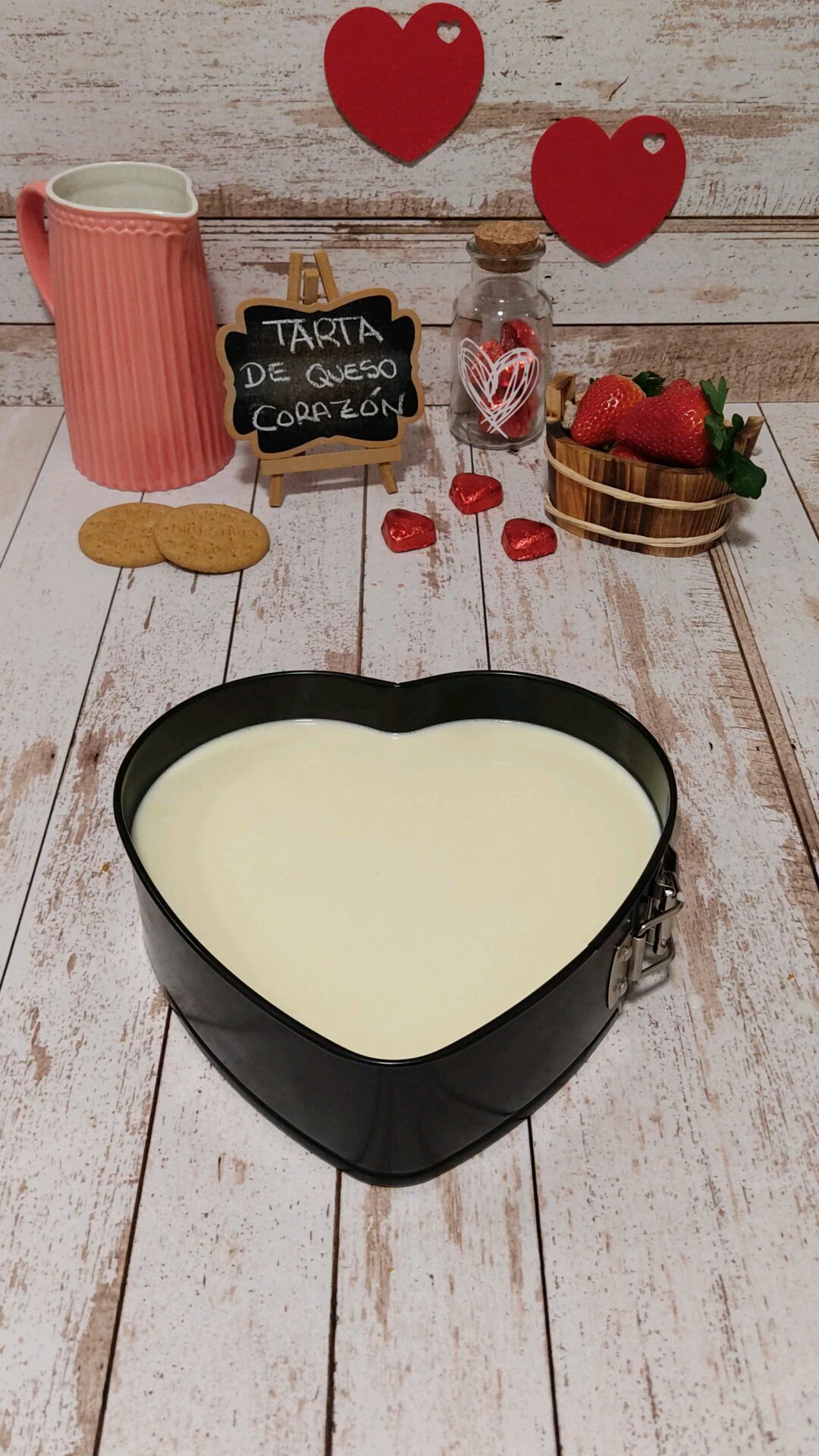 Reservamos de nuevo nuestra tarta corazón de queso en la nevera