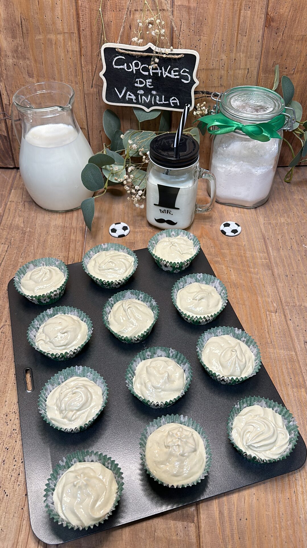 Llevamos al horno nuestros cupcakes de vainilla