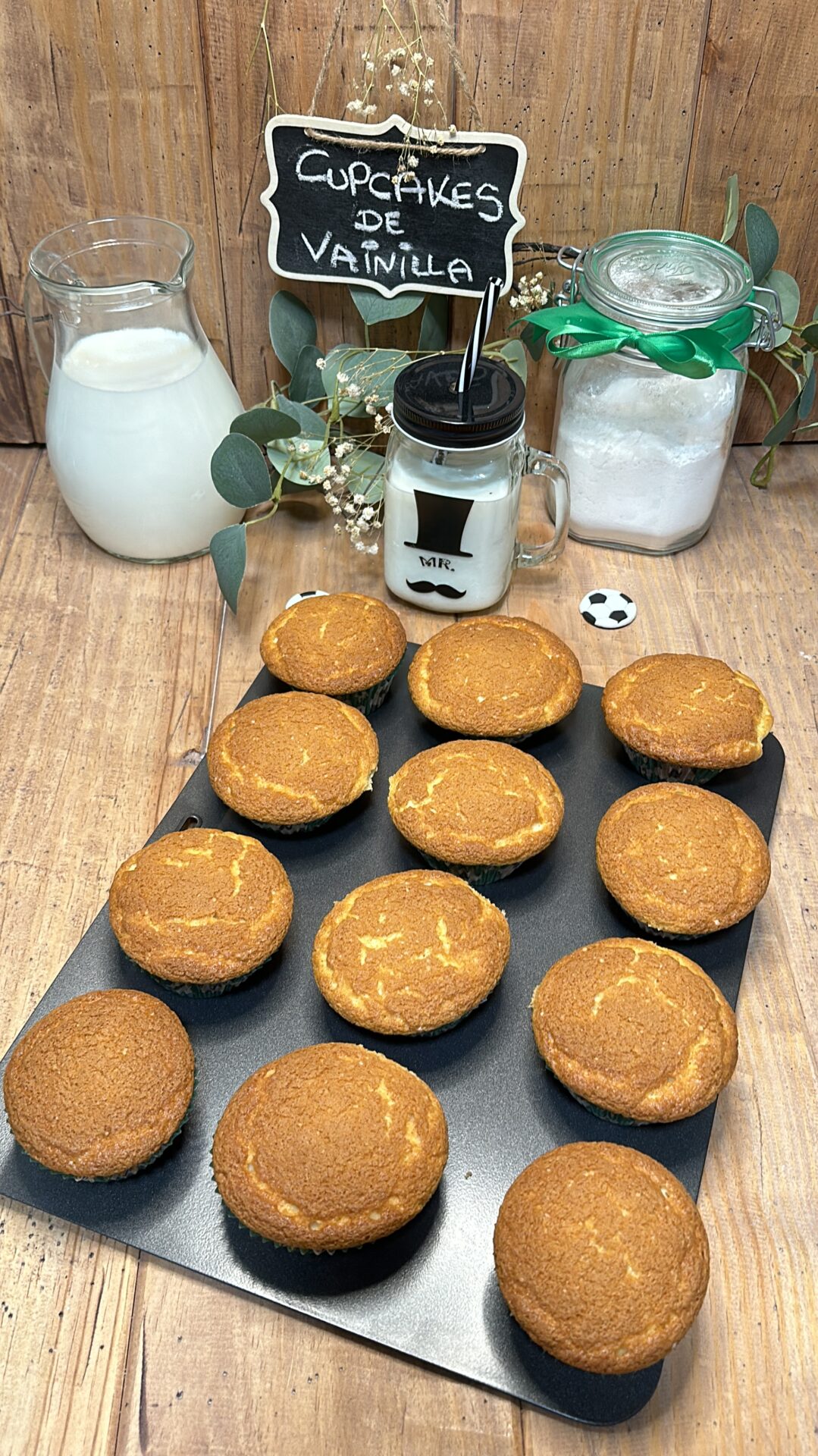 Nuestros cupcakes de vainilla recién salidos del horno