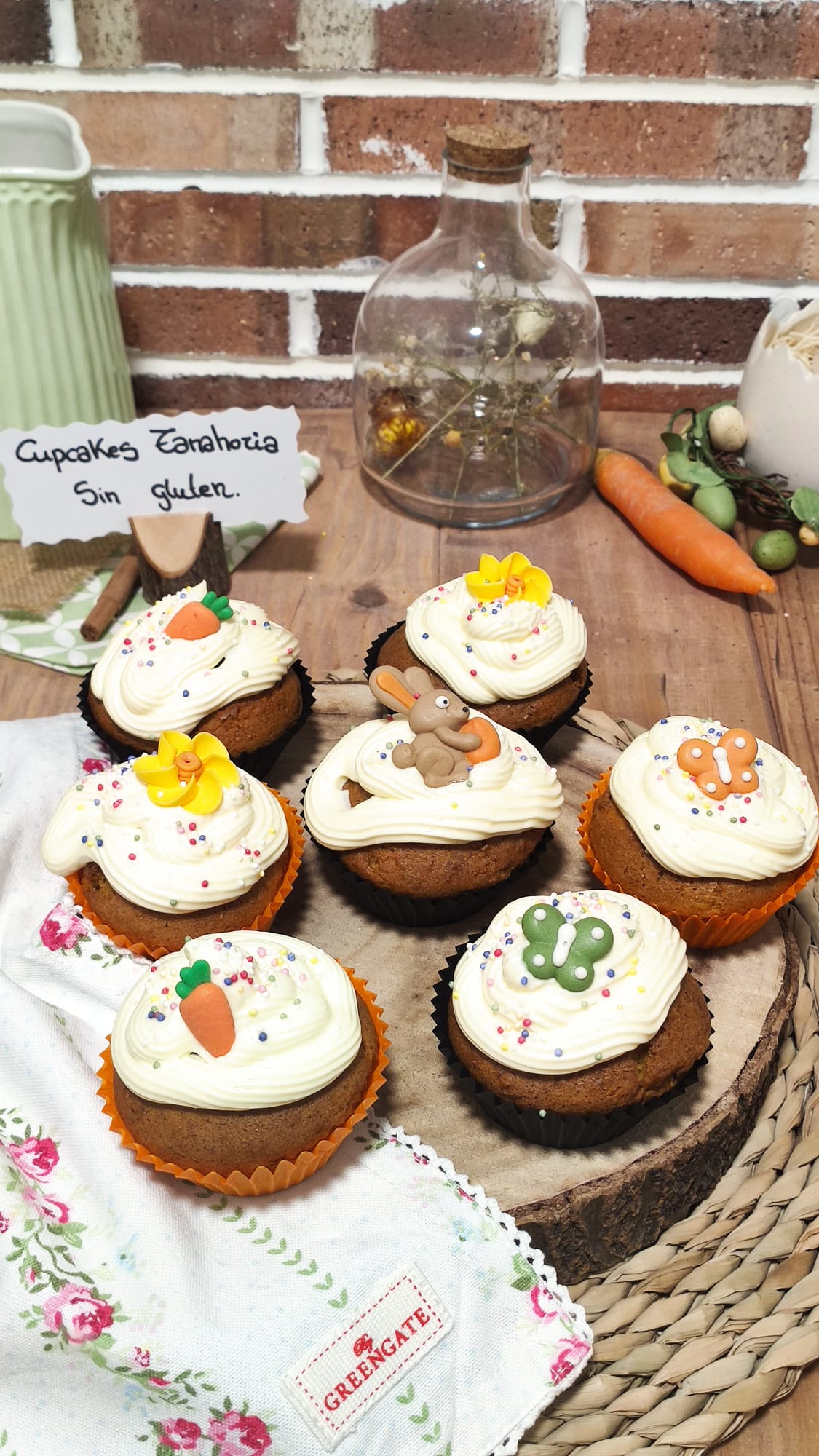 Esponjosos y deliciosos cupcakes de zanahoria sin gluten