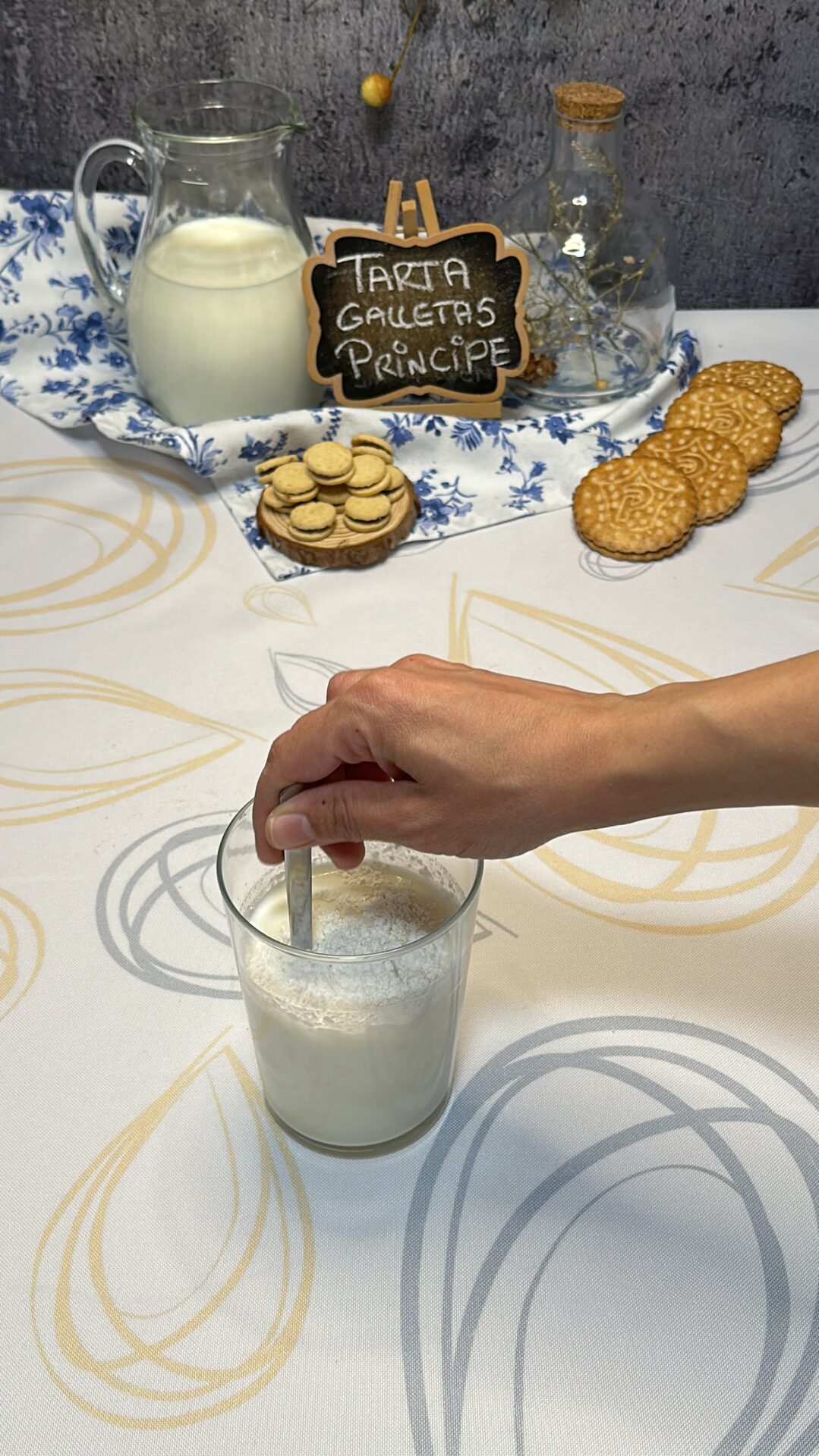 Disolvemos la cuajada en la leche