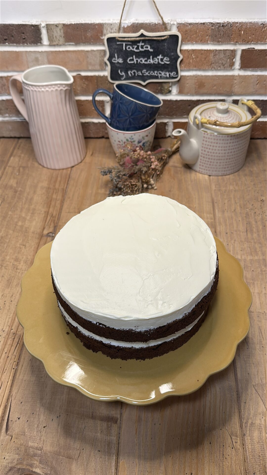 Tarta de chocolate y mascarpone_25 Nuestra tarta de chocolate y mascarpone lista para decorar