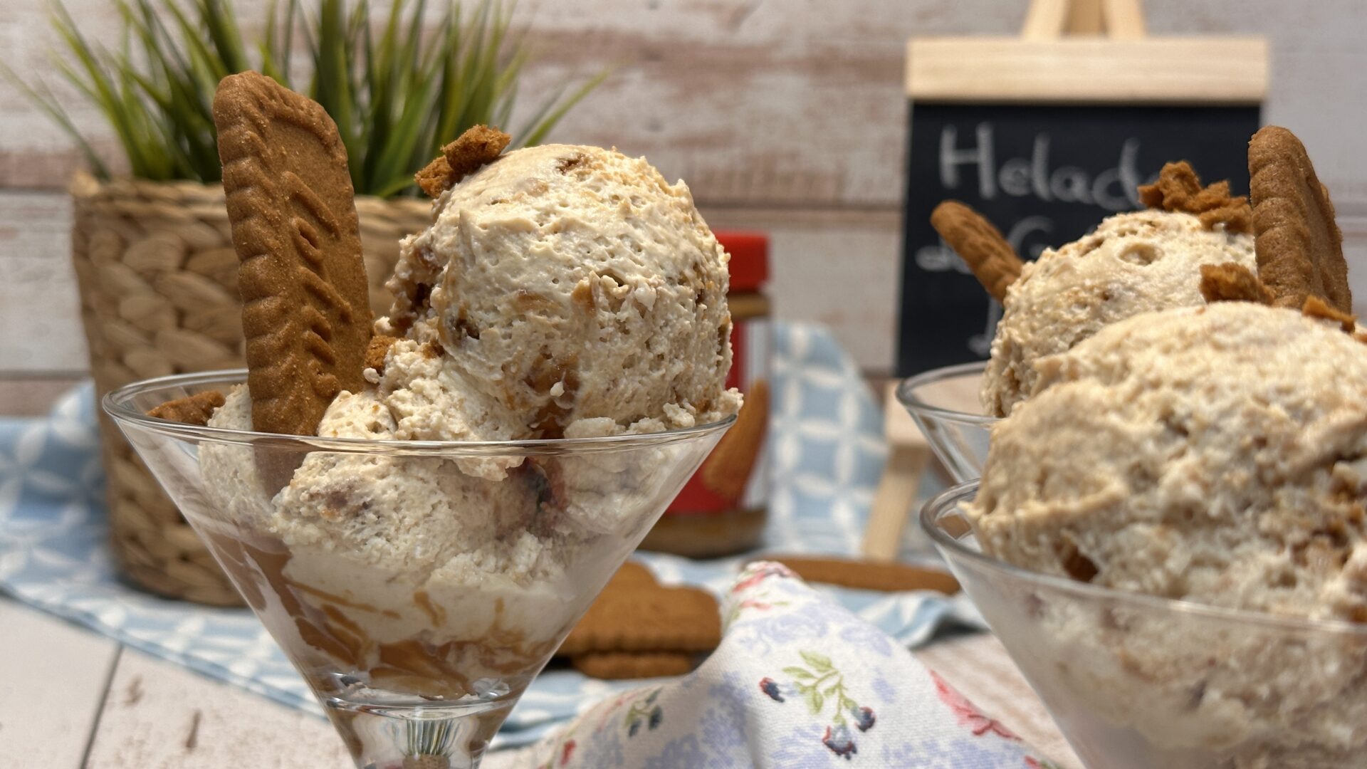 Helado de galletas Lotus_23 Helado de Galletas Lotus de Toledo en Dulce