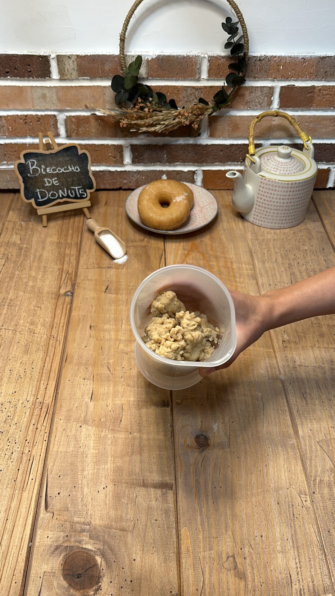 Trituramos los Donuts hasta obtener una pasta