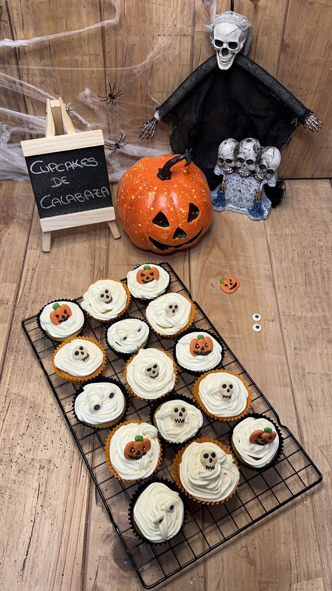 Nuestros cupcakes de calabaza preparados para devorar