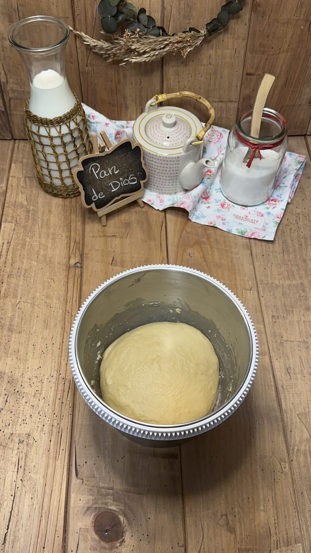 Pan de Dios_9 Dejamos levar la masa hasta que doble su tamaño