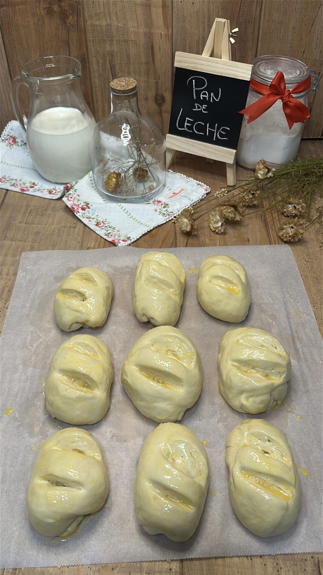 Nuestro pan de leche preparado para hornear