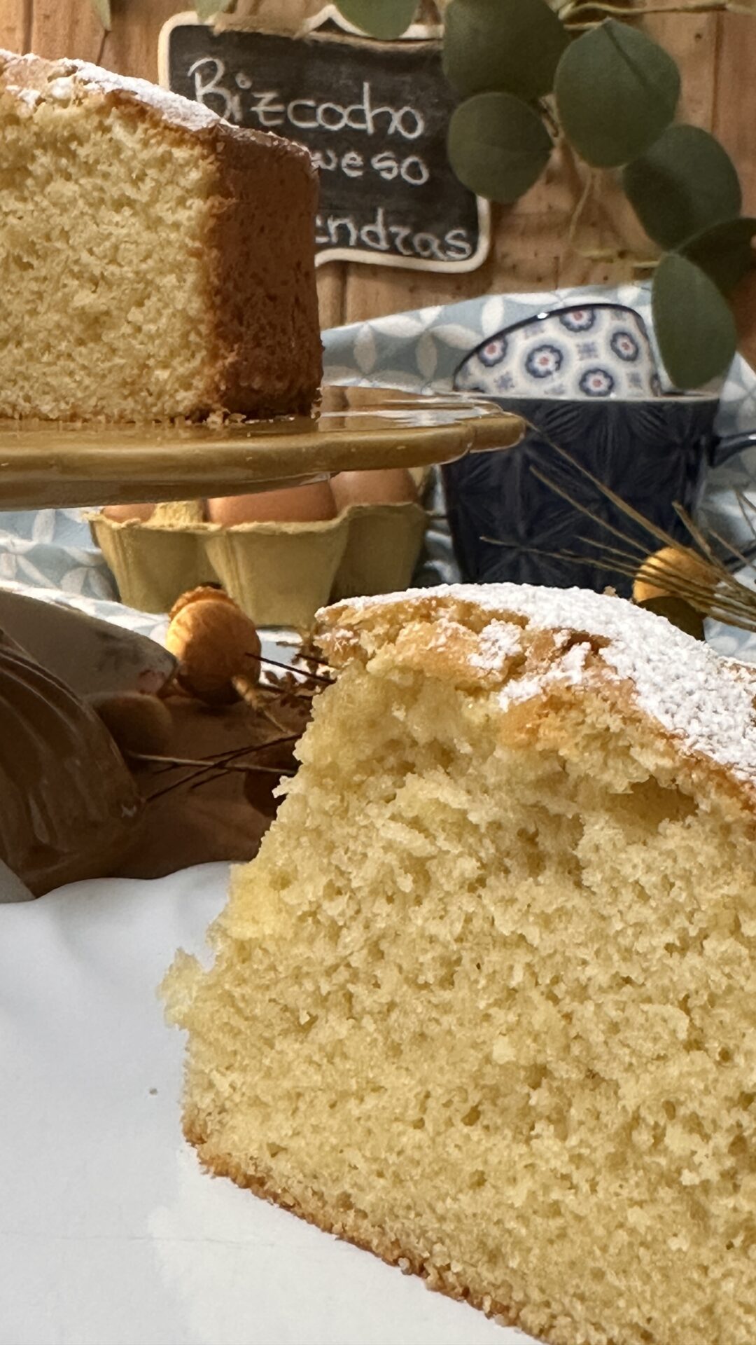 Atrévete con el increíble bizcocho de queso y almendras de Toledo en Dulce