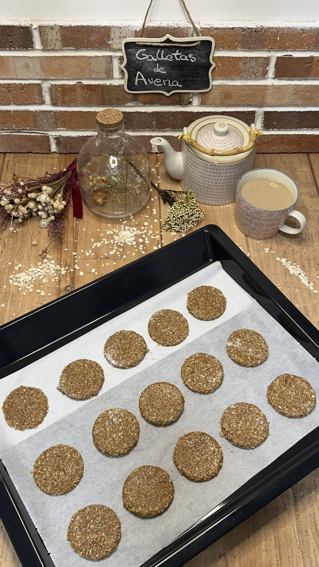 Colocamos nuestras galletas en la bandeja de horno