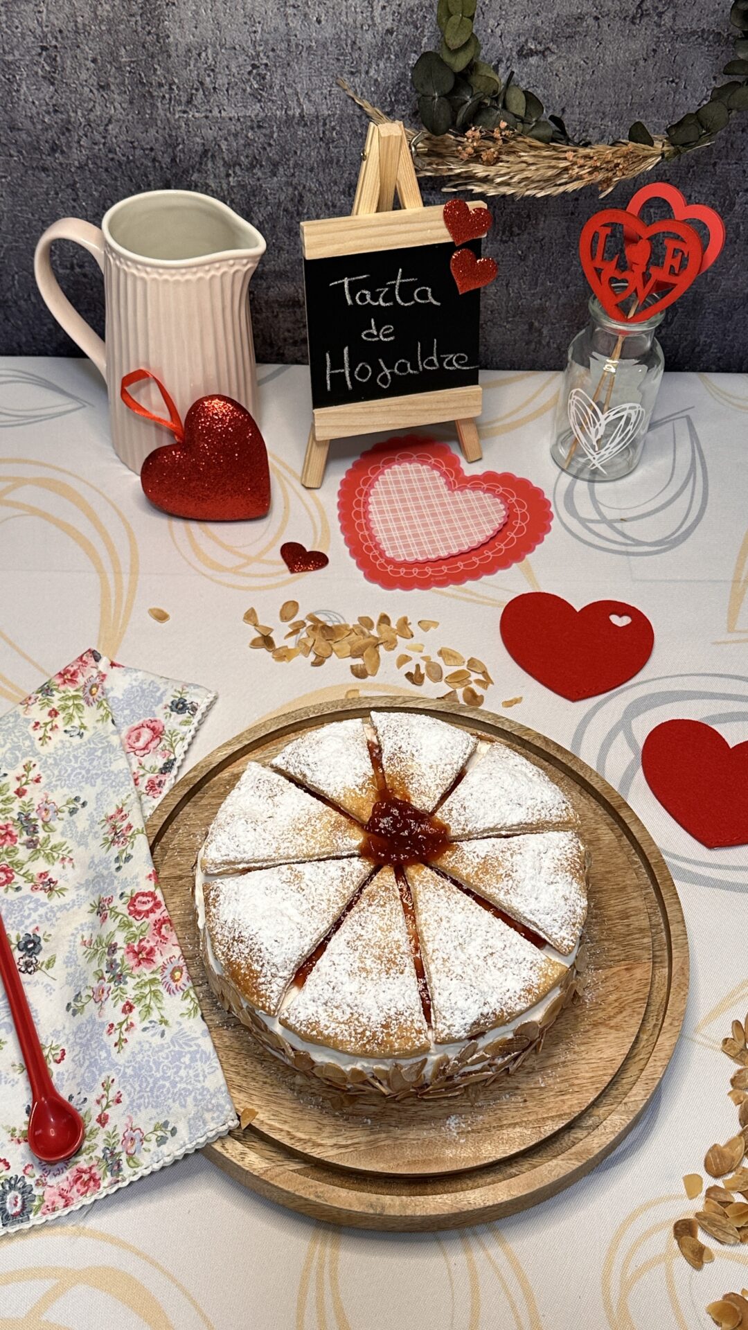 Y ya tenemos nuestra tarta de hojaldre lista para devorar