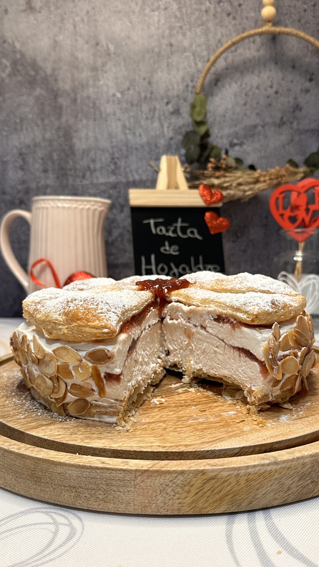 Fijaos en la increíble textura y cremosidad de esta deliciosa tarta de hojaldre