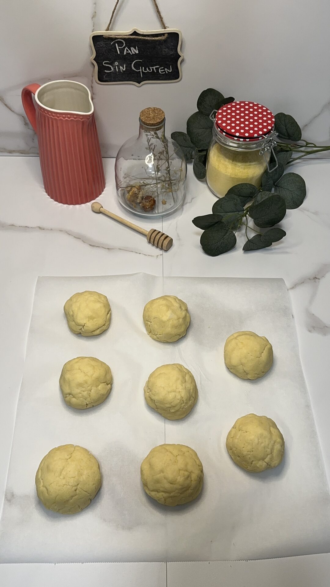 Nuestros panecillos sin gluten preparados para el siguiente reposo