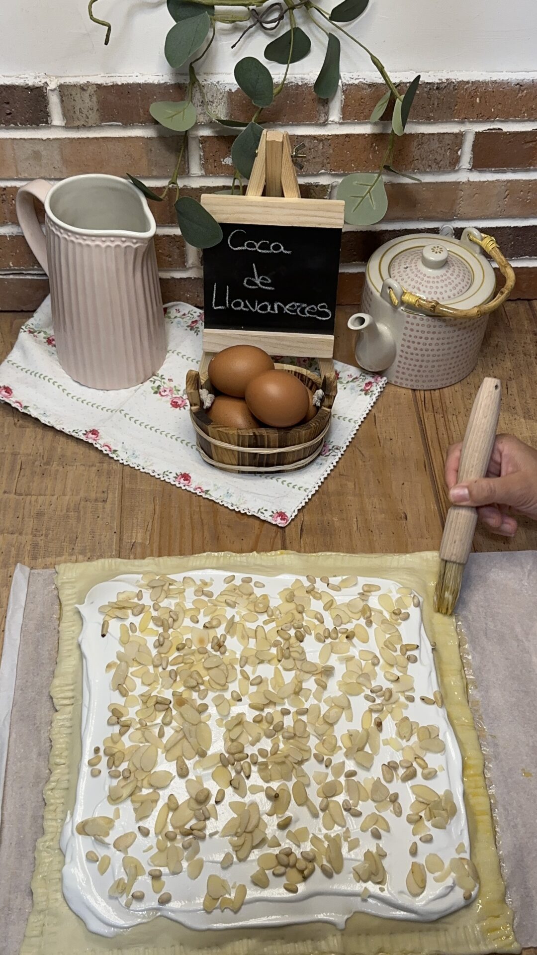Pintamos de nuevo los bordes con huevo batido